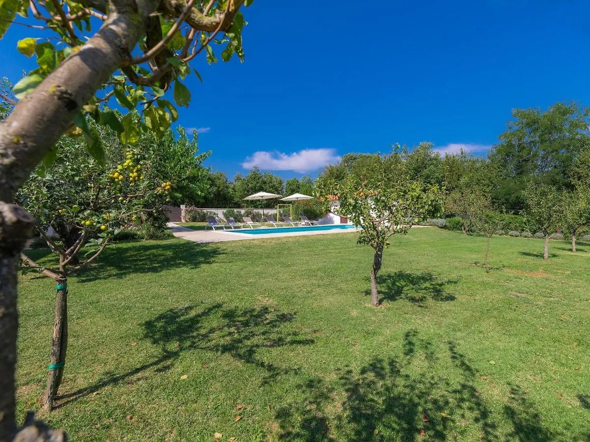 Holiday Home Tijan - Roj411 By Interhome Zminj