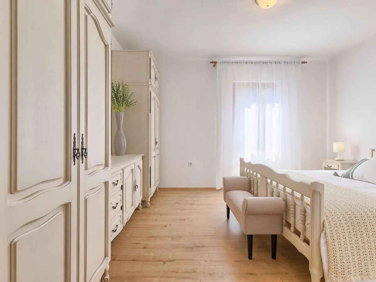 Holiday Home Tijan - Roj411 By Interhome Zminj